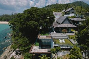 33 - The Cove in Laem Singh Beach