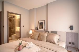 Adjoining 2B2B -Sky River- Infinity Long Rooftop Pool