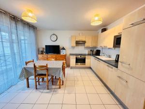 Escapade à deux pas de la mer parking privé