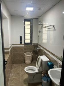 Hanoi AMD Housing - CH dịch vụ chuẩn khách sạn tại số 2 ngõ 402 Ngô Gia Tự có VAT