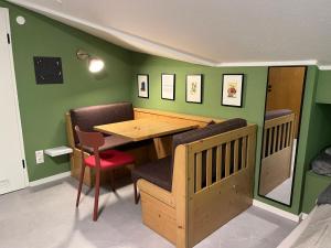 Allgäu Apartments Hüs 8 oder 9 Ferienzimmer mit Self-Checkin