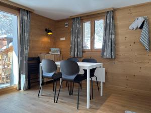 Flat with magnificent views of the Matterhorn