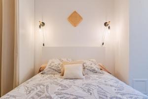 Appartements Les Muses - avec entree autonome, clim neuve, jardin, parking prive & sa piscine ! - : photos des chambres