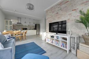 Toskania Light & Spacious Family Stay with parking by Lion Apartments Sopot