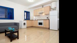 VV Charco Lake Studio By PVL