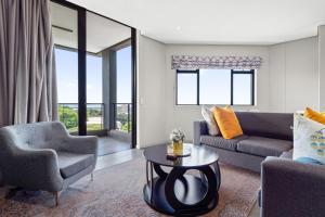 806 2SIX2 Florida Road