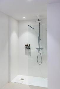 Superior Twin Room room in Hotel California