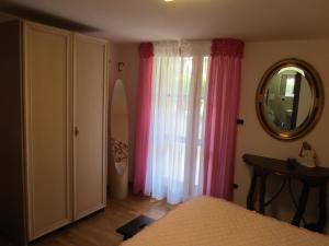 Large Double Room room in B&B Il Chiostro Assisi