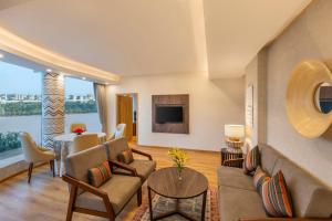 ExpoInn Suites and Convention