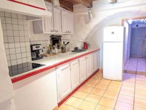Gite en Cévennes avec piscine Intérieure chauffée