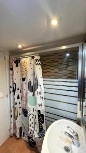 Ocean View Apartment, Rincon Loix Pool