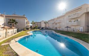 2 Bedroom Gorgeous Apartment In Águilas