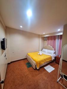 M1 Studio Apartment Transient House near SPMC Robinsons and SM Lanang