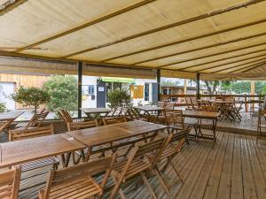 Campings Camping paradis les pins : photos des chambres