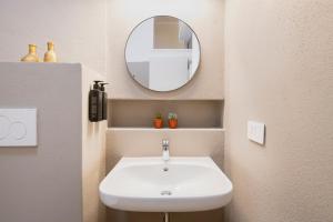 RELSTAY - Montenapoleone