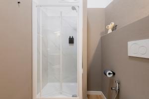 RELSTAY - Montenapoleone