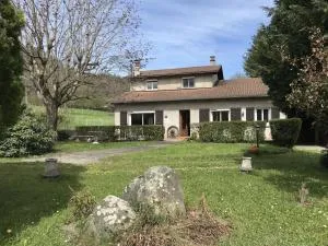 Vallée de la Barousse à Esbareich Hautes-Pyrénées - Siradan