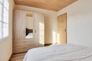Maisons de vacances Jolie maison a l-Epine avec jardin pour 8 personnes : photos des chambres