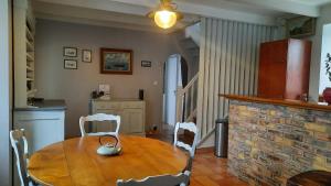 Maisons de vacances Jolie maison vue mer 6 personnes a Plouguerneau : photos des chambres