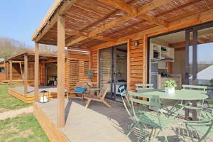 Campings Camping l'Olivier Junas : Chalet 3 Chambres