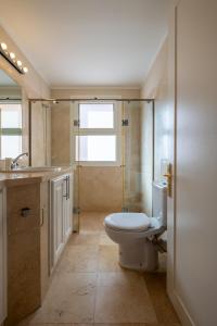 2BR New Marina Bliss • Cozy Centered Stay