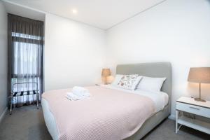 Large Barton Courtyard Apartment near Parliament - Hosted by Canstay