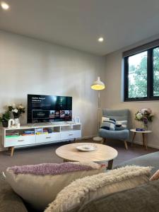 Cosy getaway in the Heart of Braddon - Hosted by Canstay
