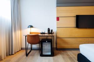 Leonardo Hotel Almere City Center