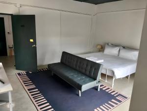 xx Yellow Place Sukhumvit Soi 2 -เยลโล เพลส สุขุมวิทซอย 2