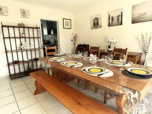 Maisons de vacances Maison calme et cosy a Port-en-Bessin pres du golf et de la mer : photos des chambres