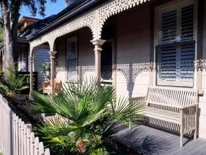 Amazing location Walk to MCG Swan St Bridge Rd CBD - Melbourne