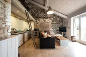 Nice bedrooms in stable house! first contact whts ap - Stabannan