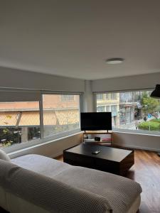 Mosaikon Guesthouses #Aiolou Str