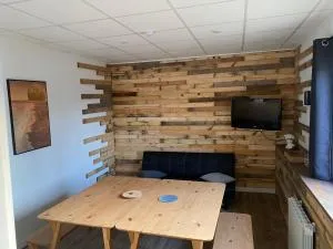 Les gîtes de la perle de Vouglans Le lynx D - Charchilla