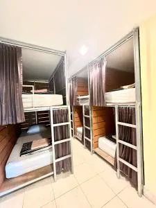 Tnon Samui Hostel - 班阁库安