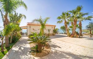 2 Bedroom Amazing Home In Ciotta