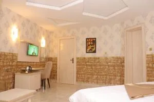 Candellux Imperial Hotel and Suites - Abuja