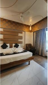 SAIBABA INTERNATIONAL SUPREME Hotel