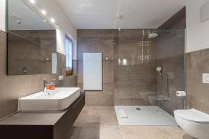 Panoramic Apartment 24