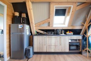 Chalets Le Tipi Bleu TINY HOUSE neuve avec terrasse et jardin : photos des chambres