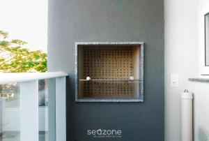 Apto moderno com piscina e churrasqueira CRR201