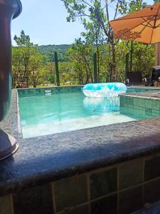 Casa Jade duplex nova com piscina em Mariscal, Bombinhas