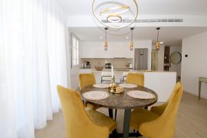 Estepona West Luxury Apartment LEONA