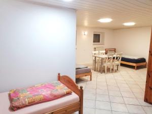 Souterrain Monteur Arbeiter 2-Zimmer Wohnung Kassel