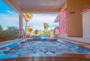 Escapades Lointaines