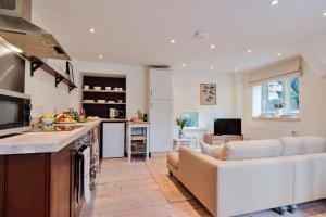 Finest Retreats - Courtside Cottage