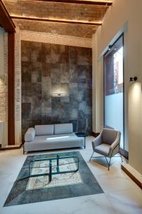 Sercotel Granada Suites