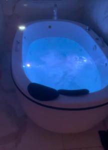 Chácara com piscina, 3 suite, salão de festa, hidromassagem