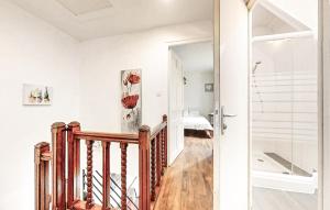 Maisons de vacances 3 Bedroom Beautiful Home In Pont-Aven : photos des chambres