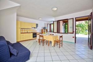 Residence with swimming-pool in Ottiolu just 250 mt from the sea